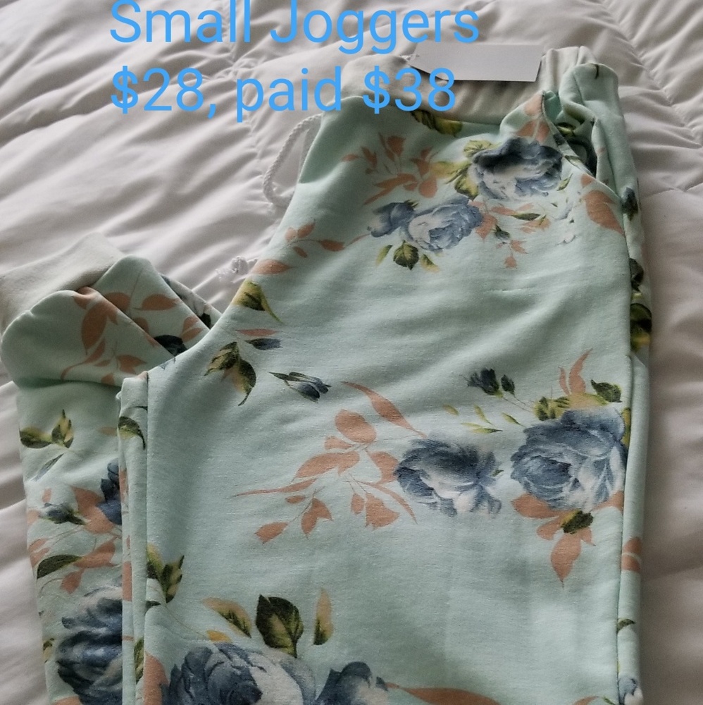 Boutique floral joggers